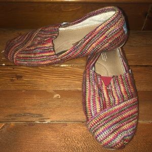 Women’s Multi Color Toms